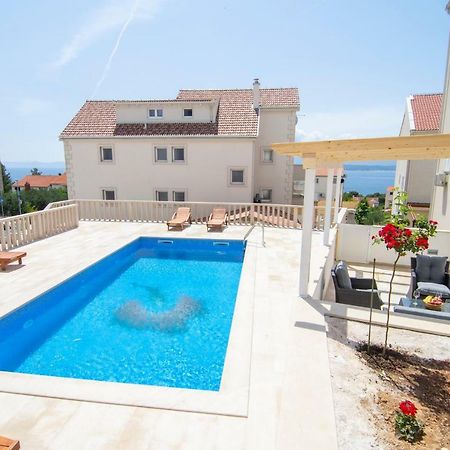 Apartments Sara 4 Μπολ Εξωτερικό φωτογραφία