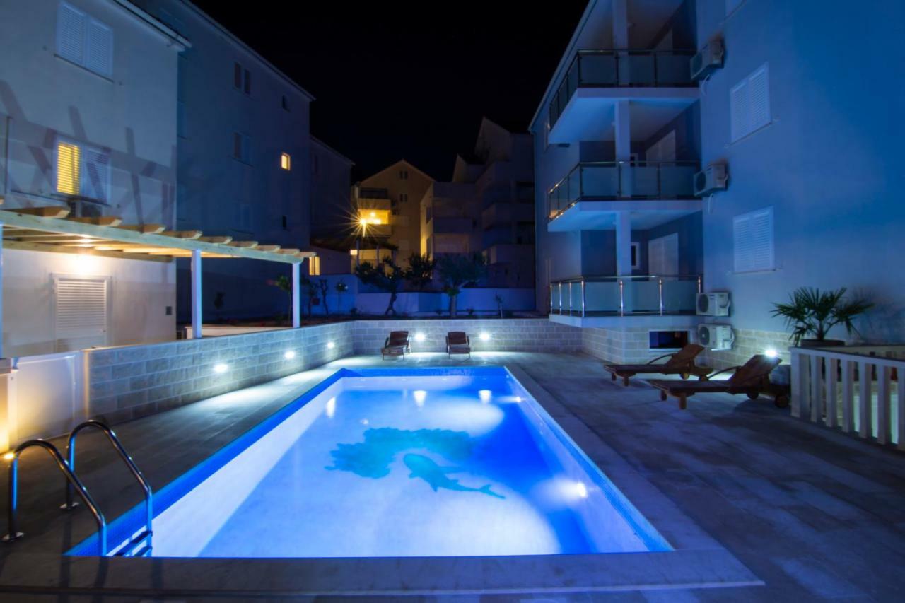 Apartments Sara 4 Μπολ Εξωτερικό φωτογραφία
