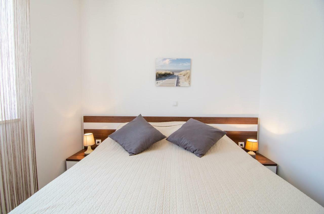 Apartments Sara 4 Μπολ Εξωτερικό φωτογραφία