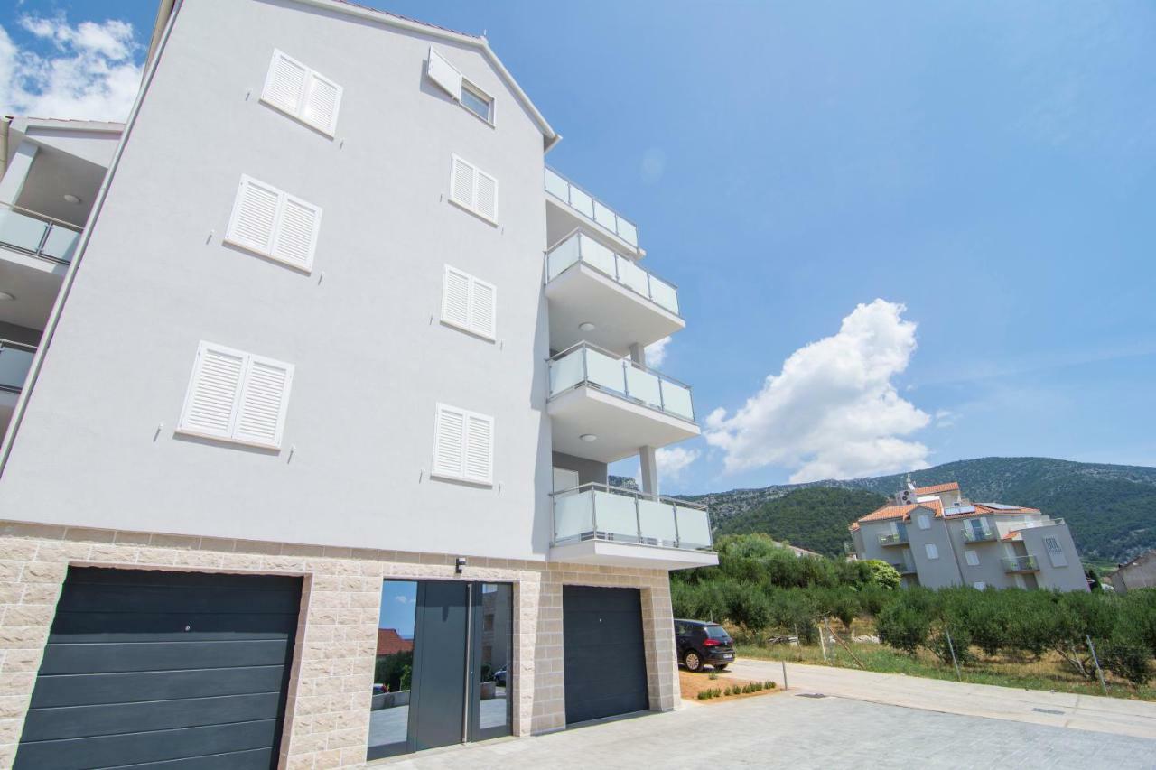 Apartments Sara 4 Μπολ Εξωτερικό φωτογραφία