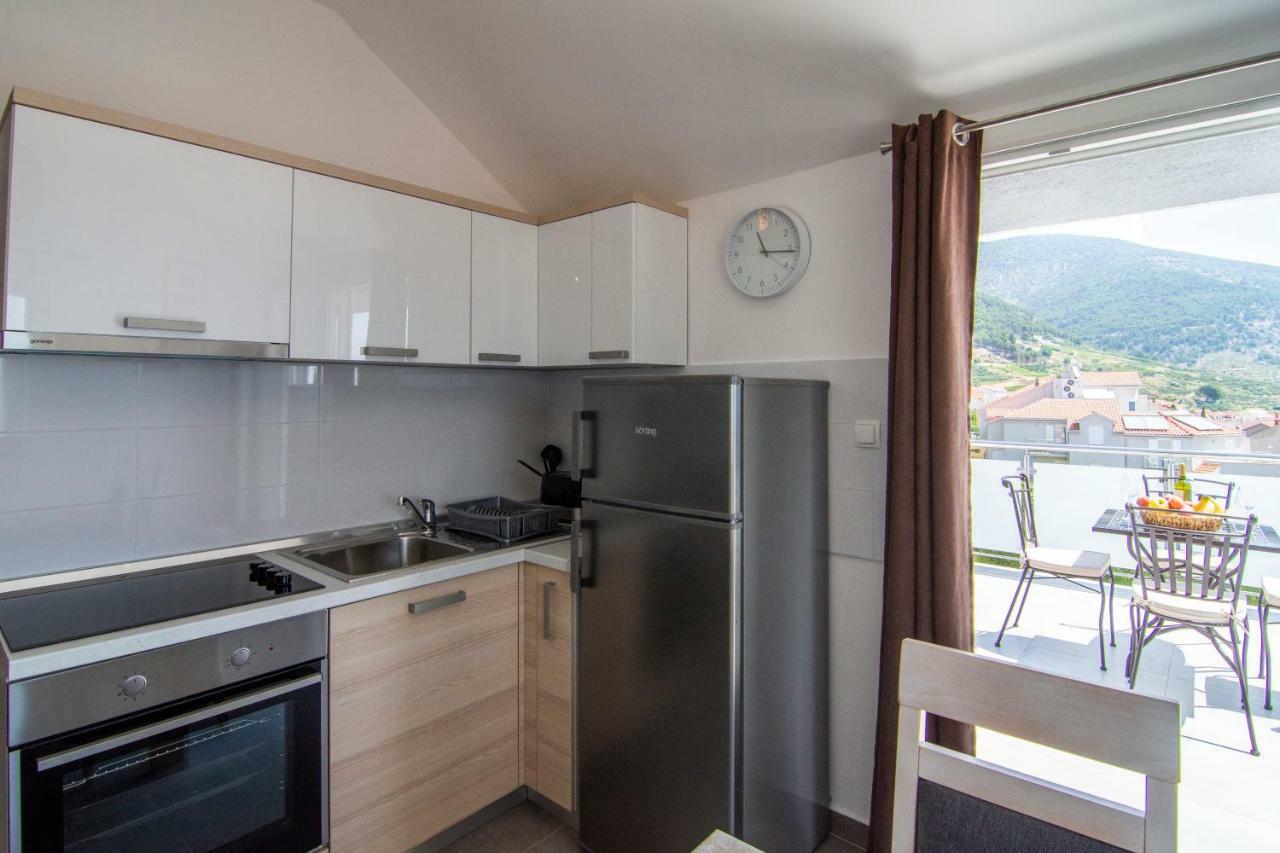 Apartments Sara 4 Μπολ Εξωτερικό φωτογραφία