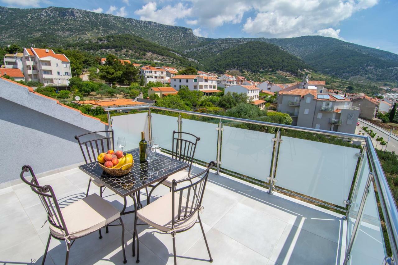 Apartments Sara 4 Μπολ Εξωτερικό φωτογραφία